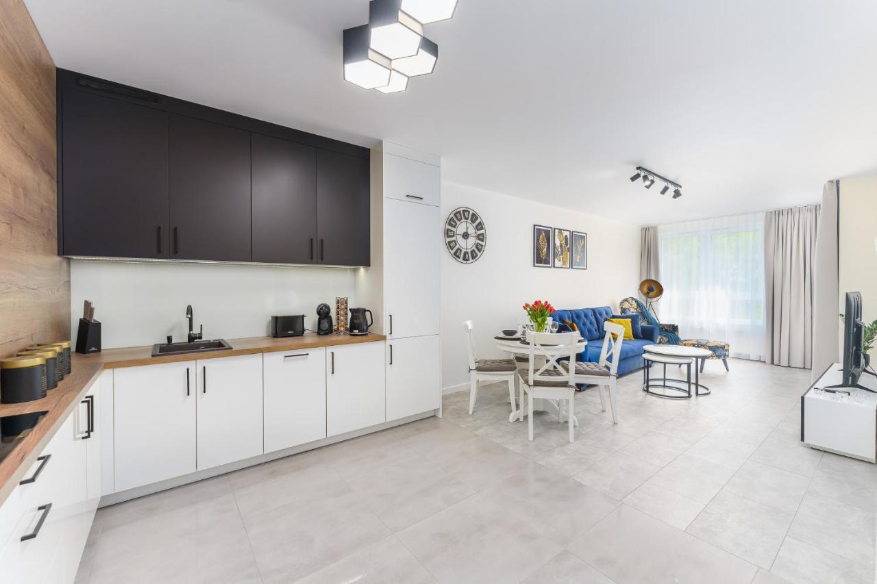 Apartamenty Adyl Platany Колобжег Экстерьер фото