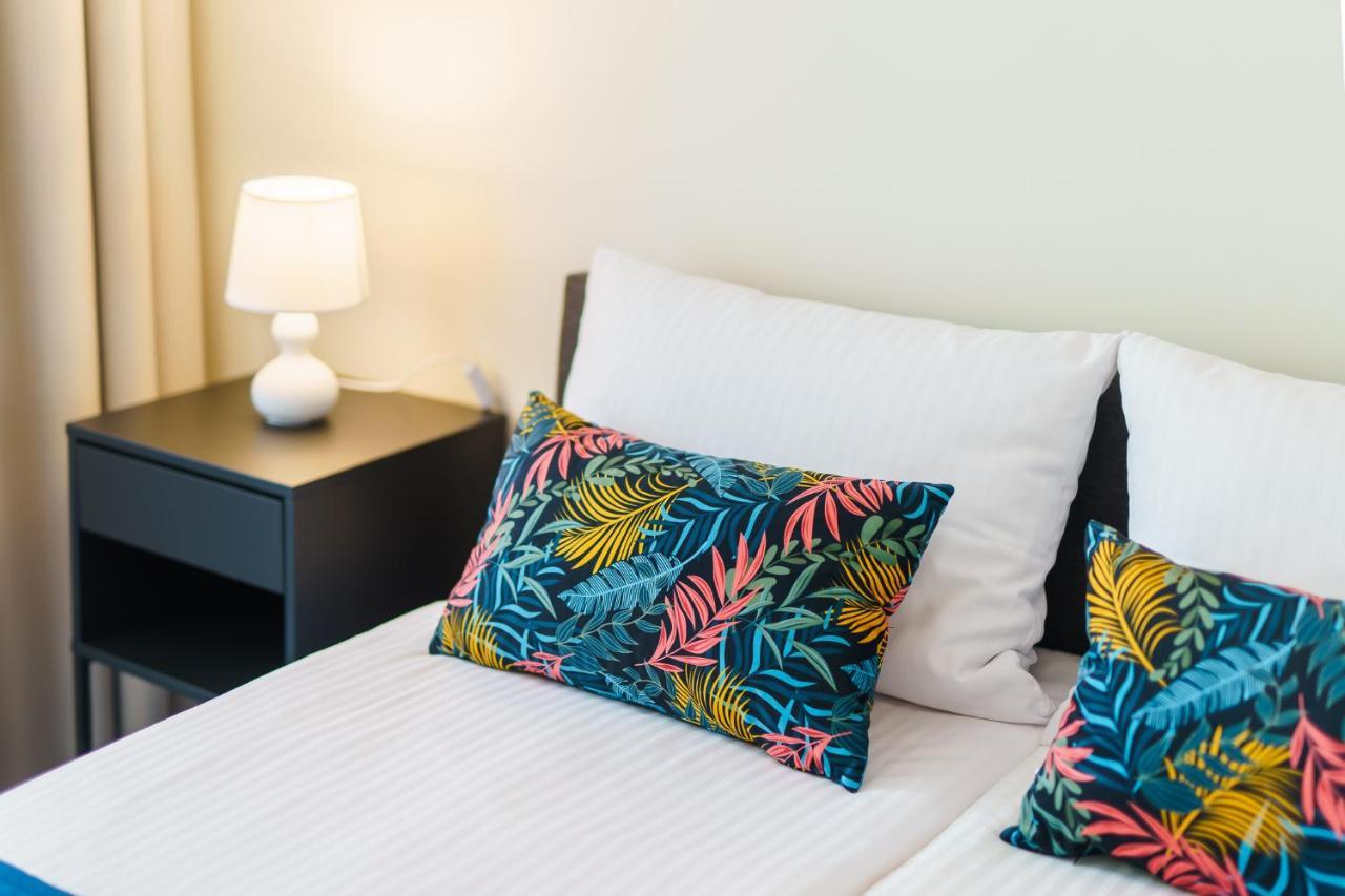 Apartamenty Adyl Platany Колобжег Экстерьер фото